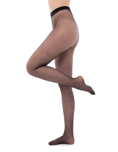 LA SEDUZIONE: Collant velato, micro pois neri & eleganza